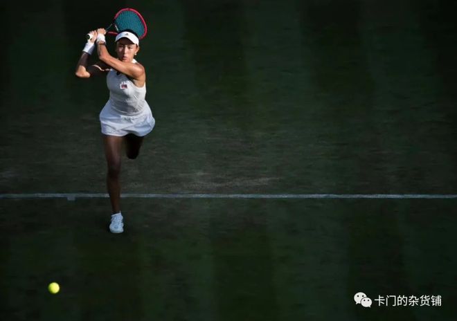 置上展现出 置上展现出